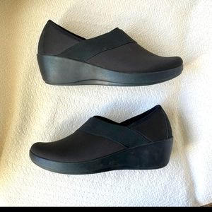 👞Crocs Slip On Shoes